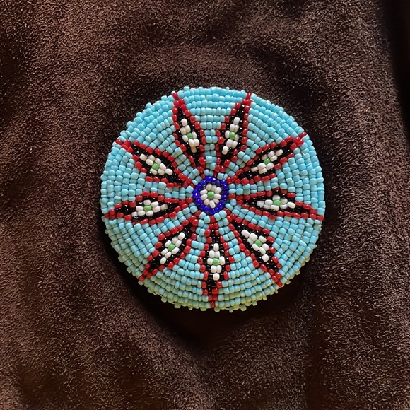 Native American Motif Fringed Draw String Suede Purse - Picture 4 of 4